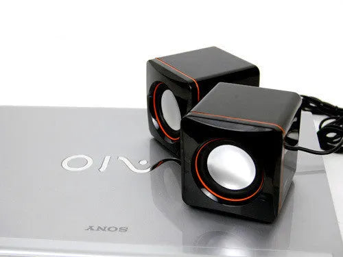Black square USB-powered 2.0 desktop computer speaker measuring 7cm