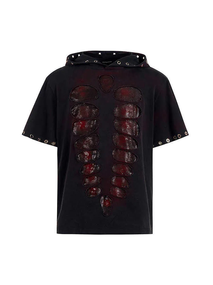 Black men's hooded T-shirt with short sleeves and sequin decoration.