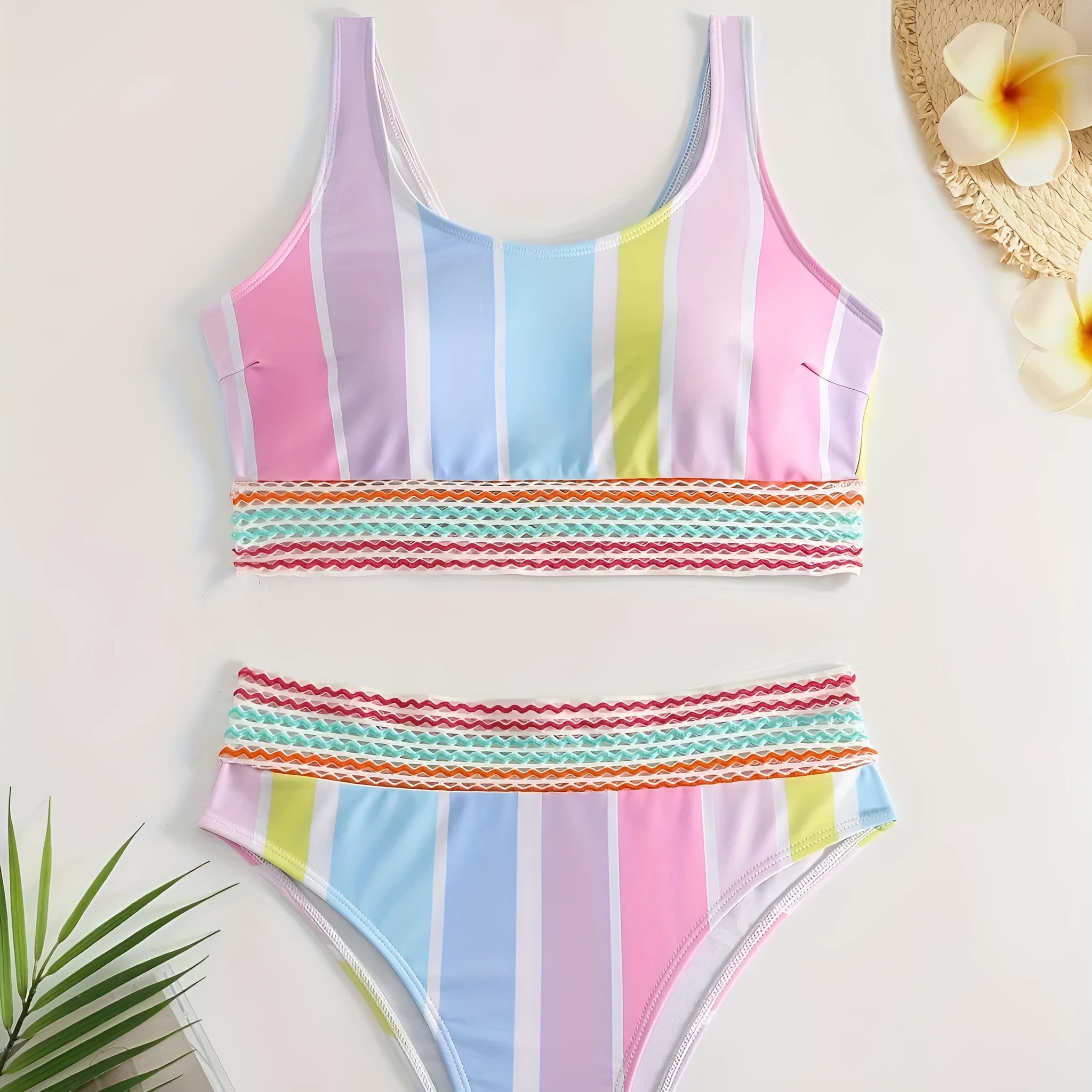 Women's striped sports bikini set with top and briefs in polyester spandex fabric