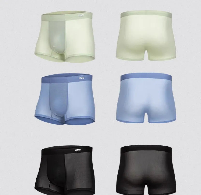 Men's antibacterial seamless fitness shorts in four colour options with lightweight construction for sports wear