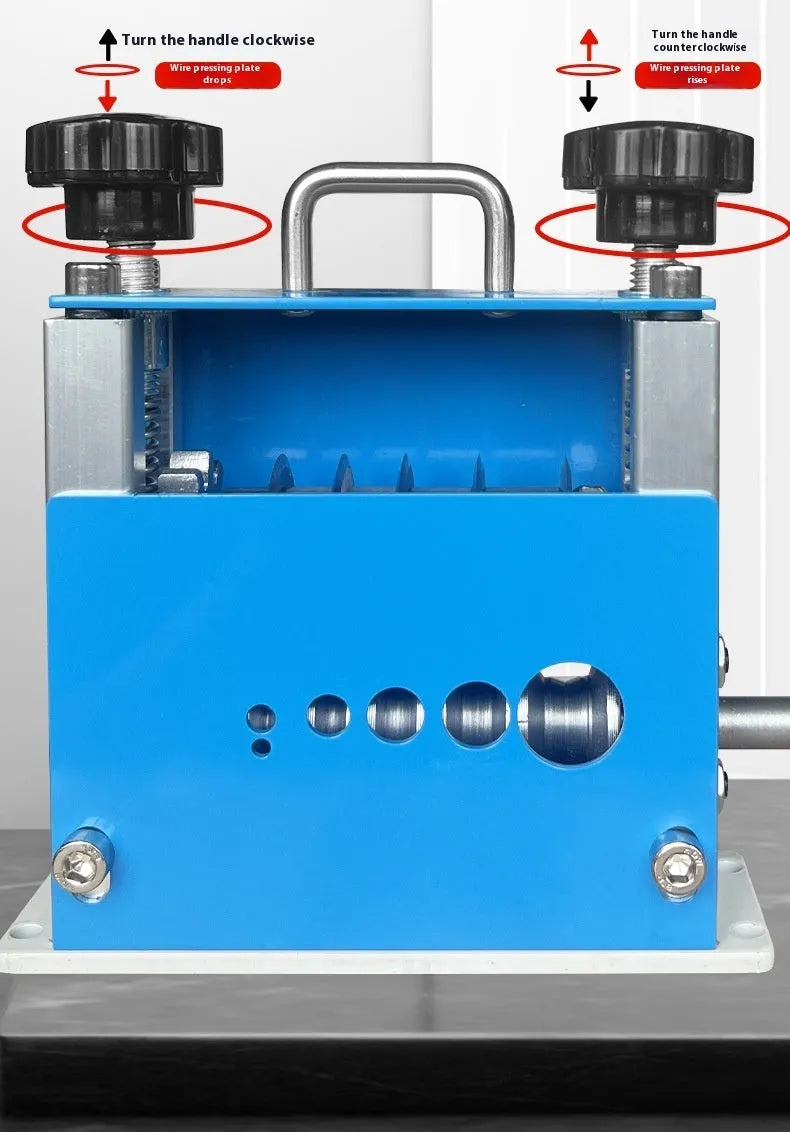 SD-017 manual wire stripping machine with adjustable mechanism for wires 0.5-17mm diameter