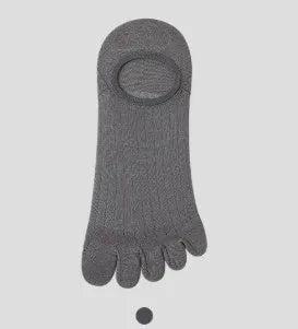 Modal five-finger boat socks in black, showing ultra-thin invisible design for low-cut shoes.