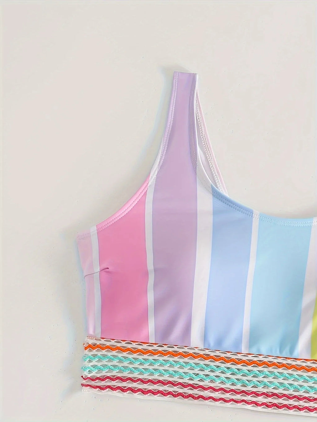 Women's striped sports bikini set with top and briefs in polyester spandex fabric
