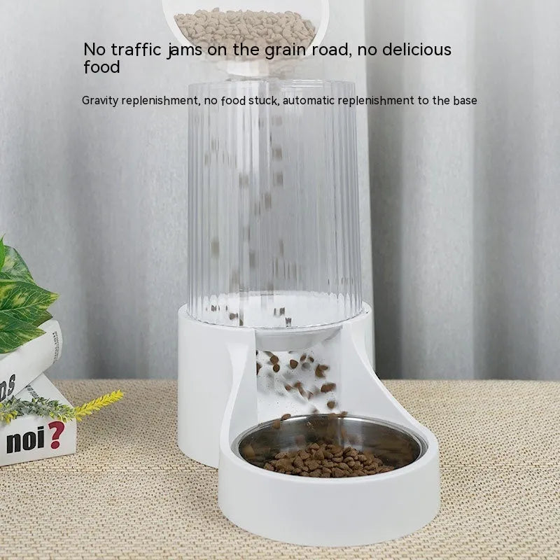 Pet large capacity automatic feeder 2.7L PP material for cats and dogs ivory white format