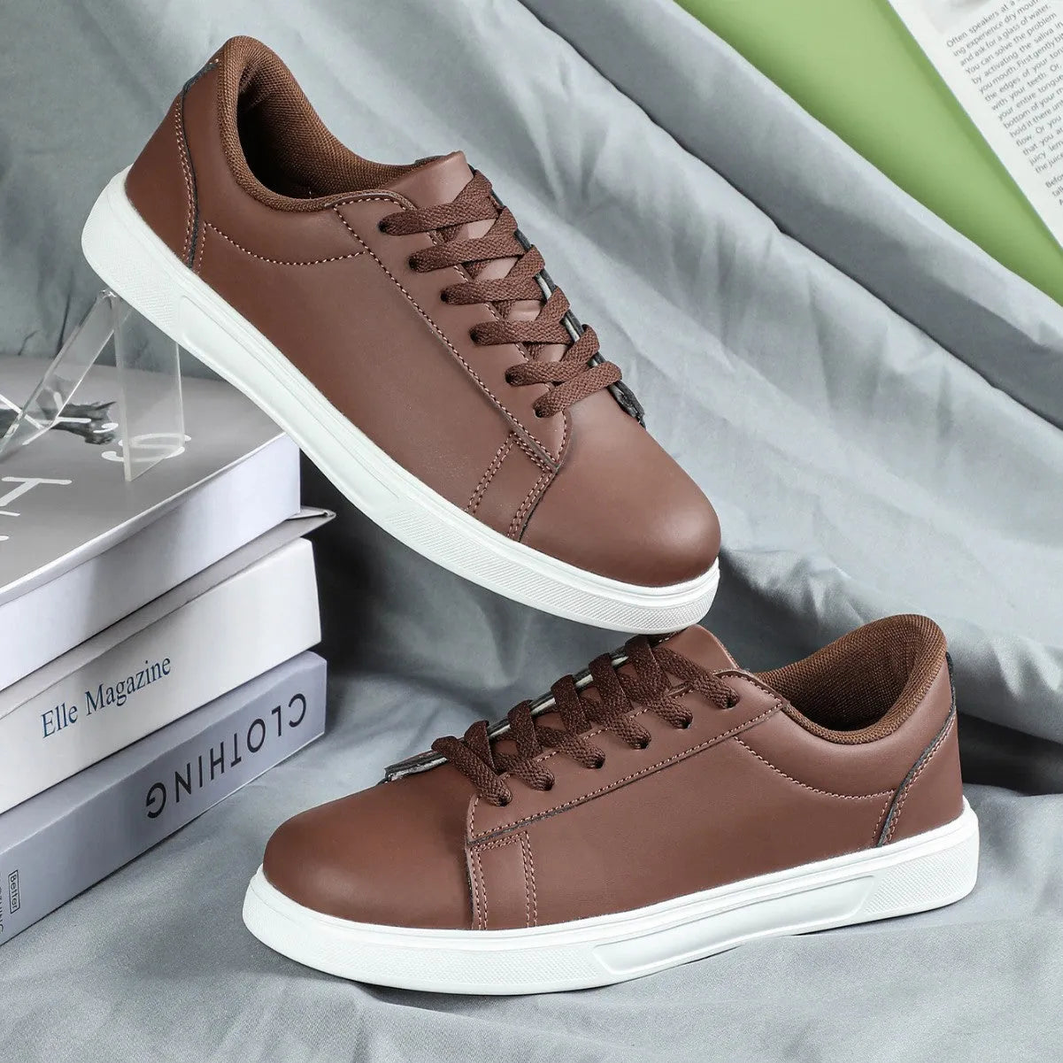 Platform skateboard sneakers in beige brown with round toe and shallow mouth design