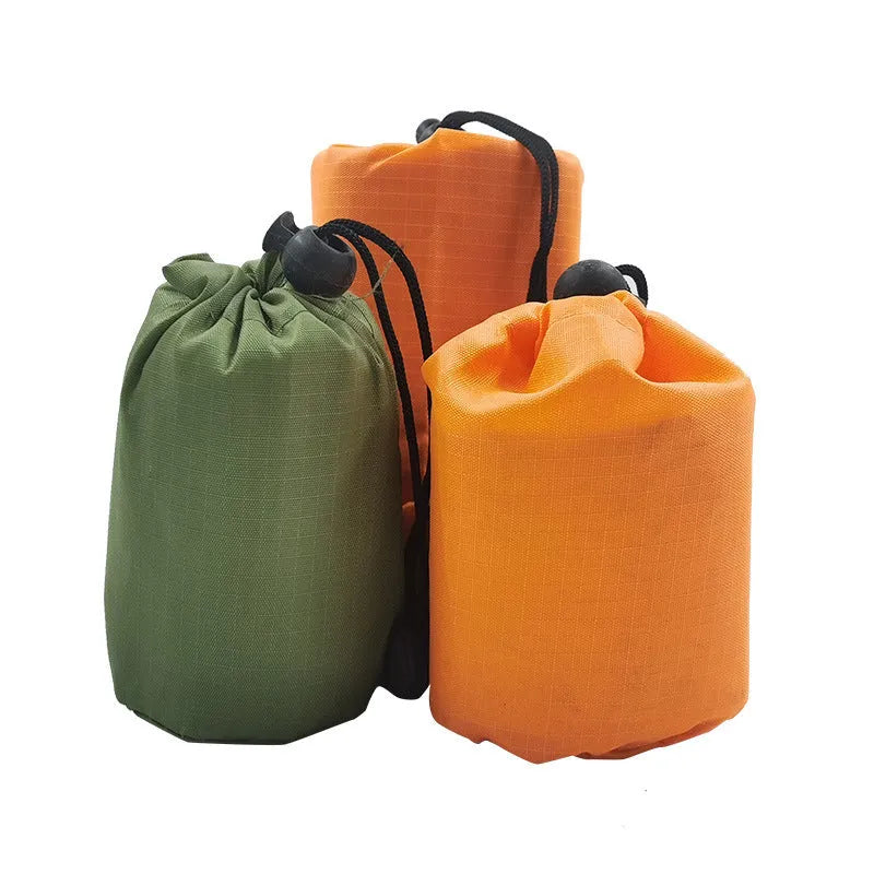 Orange emergency insulation blanket sleeping bag tent set with measurements 130x210cm 90x200cm 150x240cm for outdoor first aid