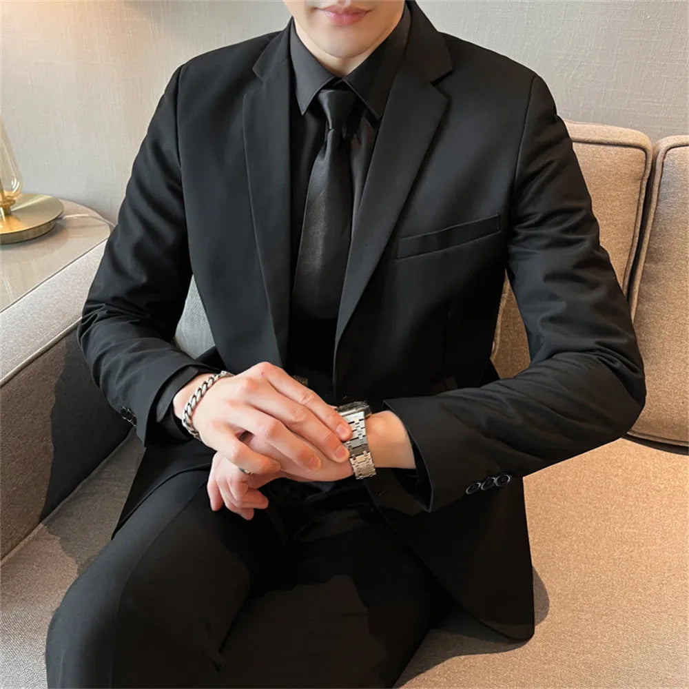 Men's slim fit corduroy suit set with shirt and tie in Korean style, spring collection
