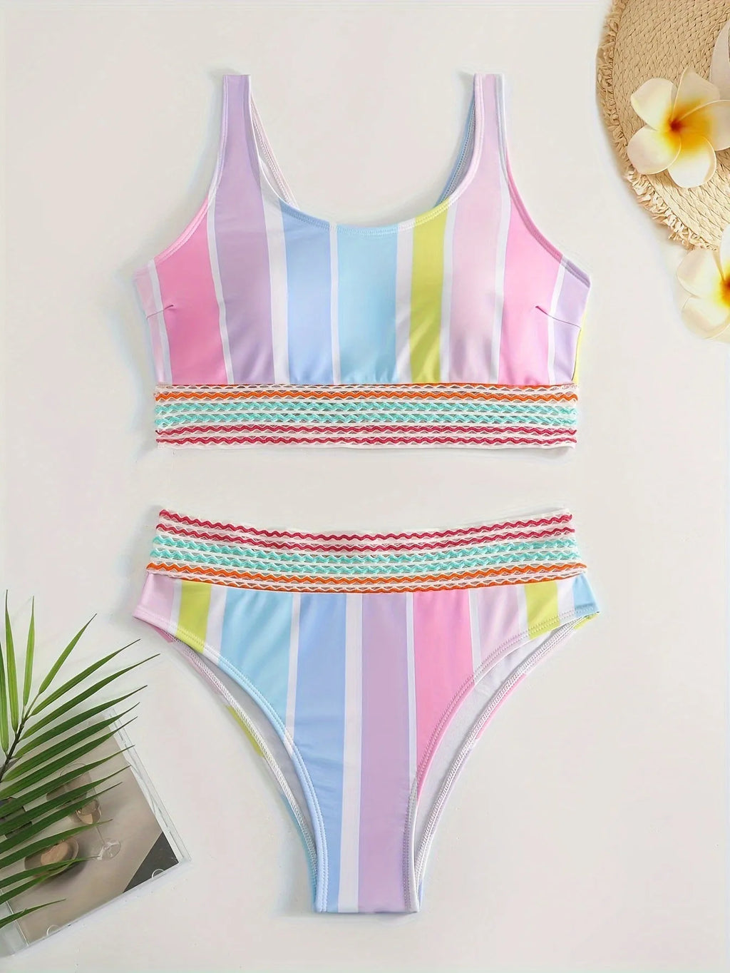 Women's striped sports bikini set with top and briefs in polyester spandex fabric