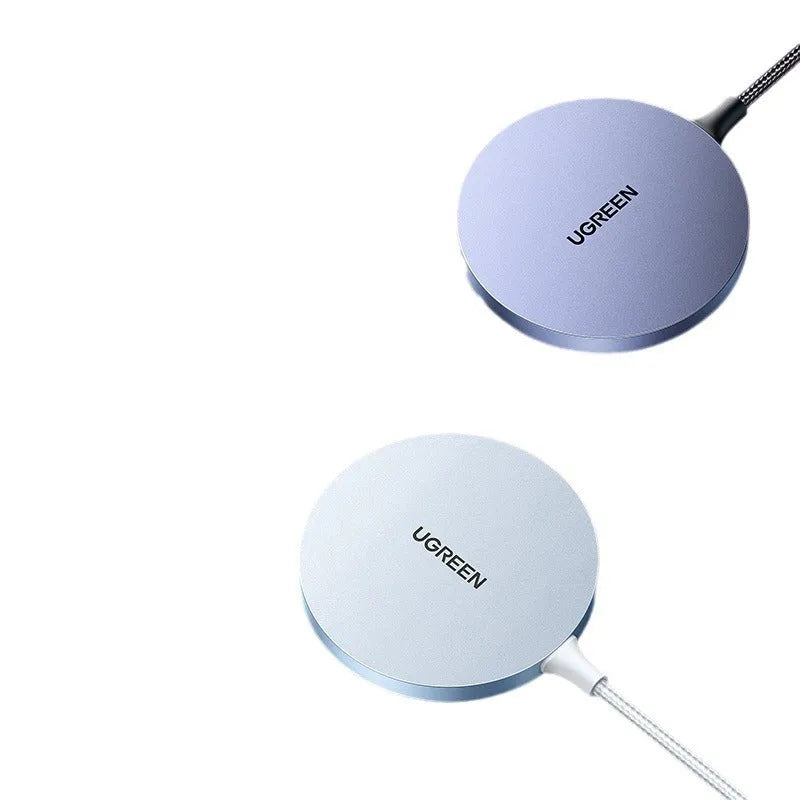 CD245 magnetic wireless charger in star silver with woven fabric surface on a desk
