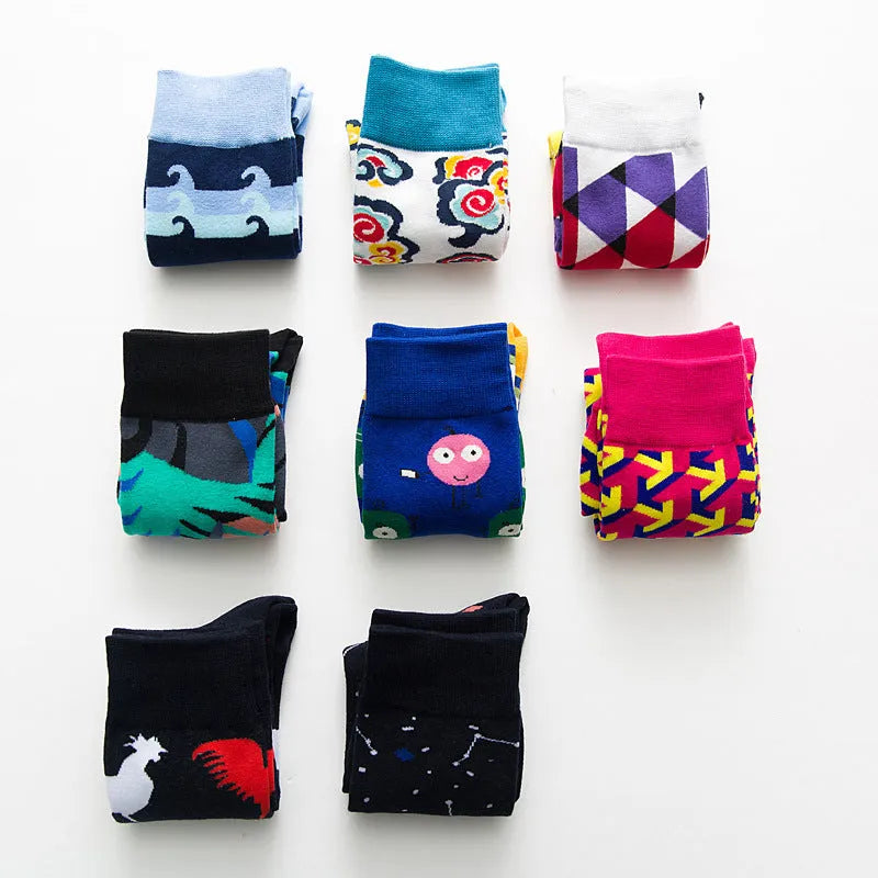 Funny chicken geometry pattern cotton socks for men and women, short novelty casual socks in multiple colours.