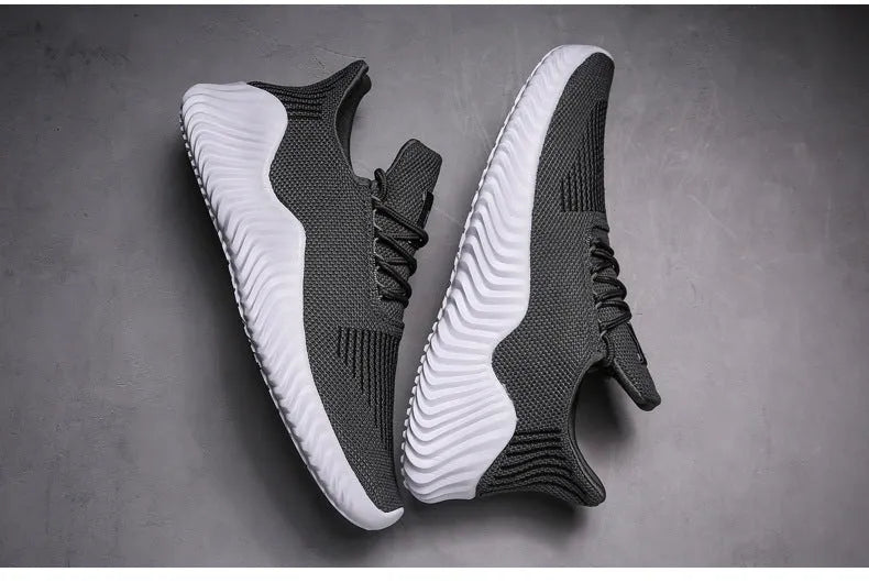 Living Passion Runners low top air cushion running shoes in black with net layer cloth surface