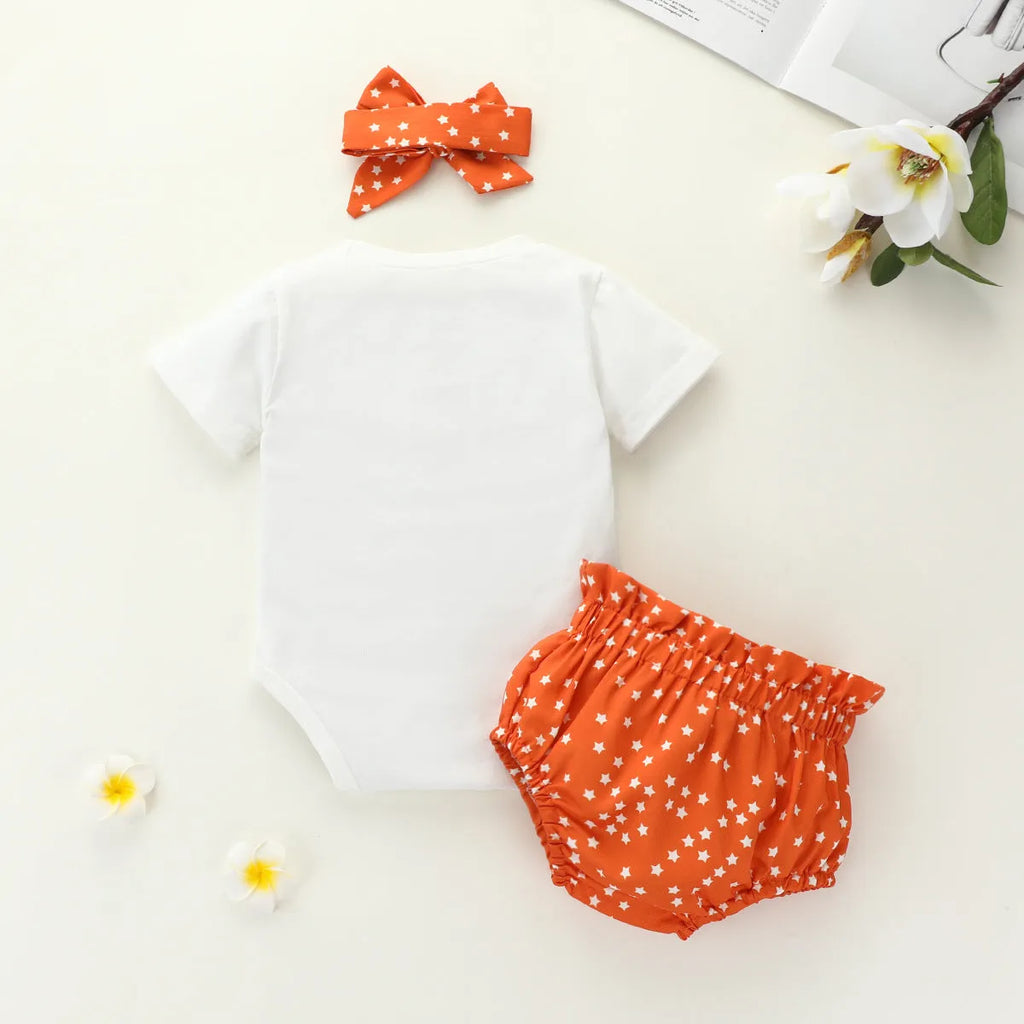 Girls' cotton rainbow romper set in beige with short sleeves and shorts, three-piece outfit on plain background