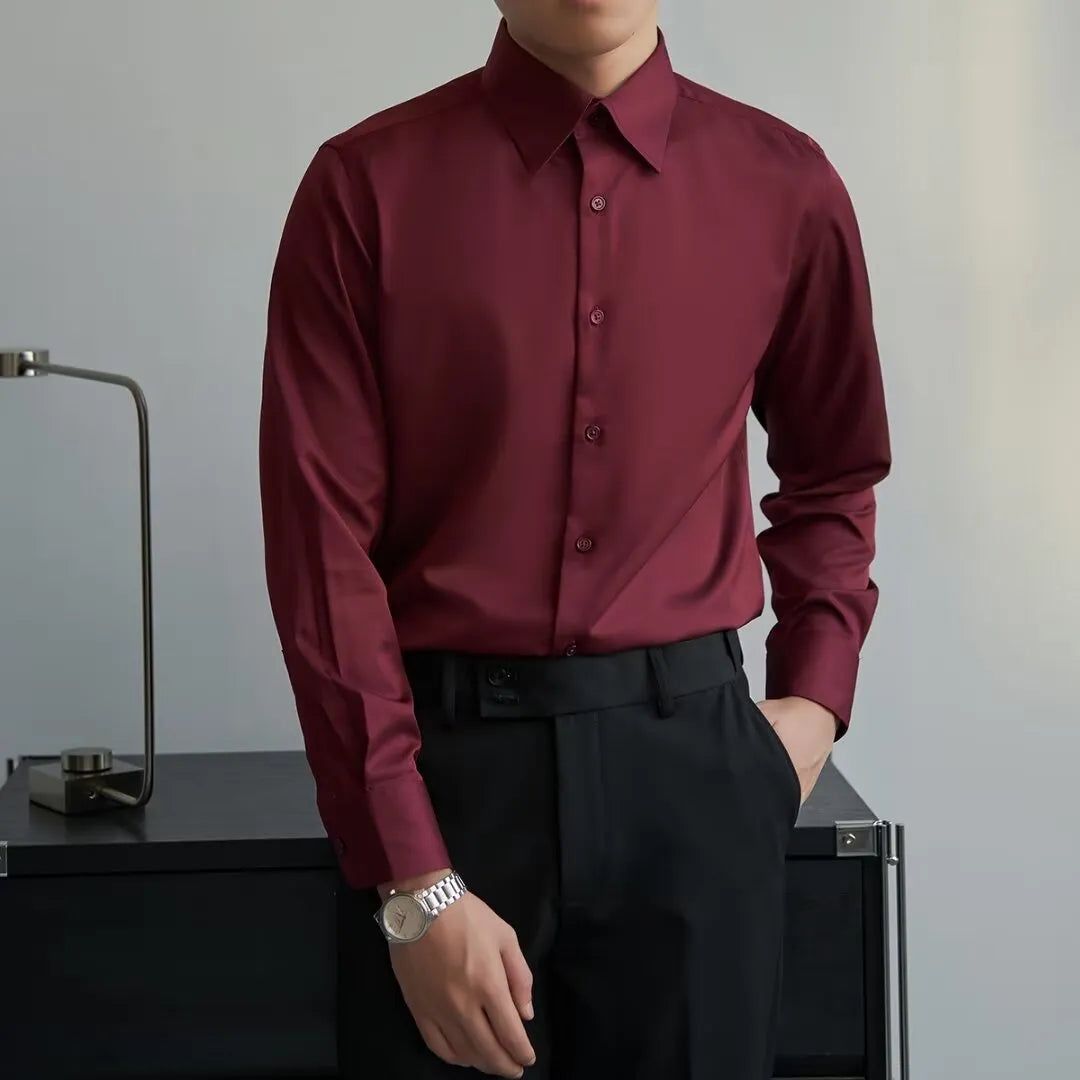 Man wearing a black loose-fit Korean style cardigan shirt with long sleeves and a Japanese retro design.
