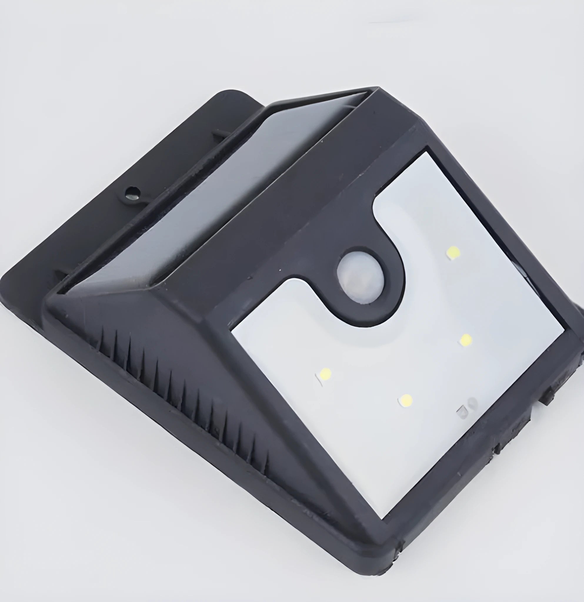Solar-powered 4 LED outdoor sensor light with motion detection for gardens and pathways