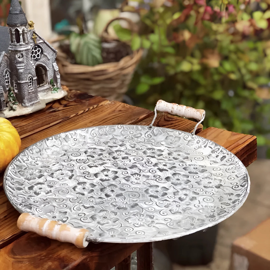 Round European-style wrought iron storage tray in two size options for home organisation