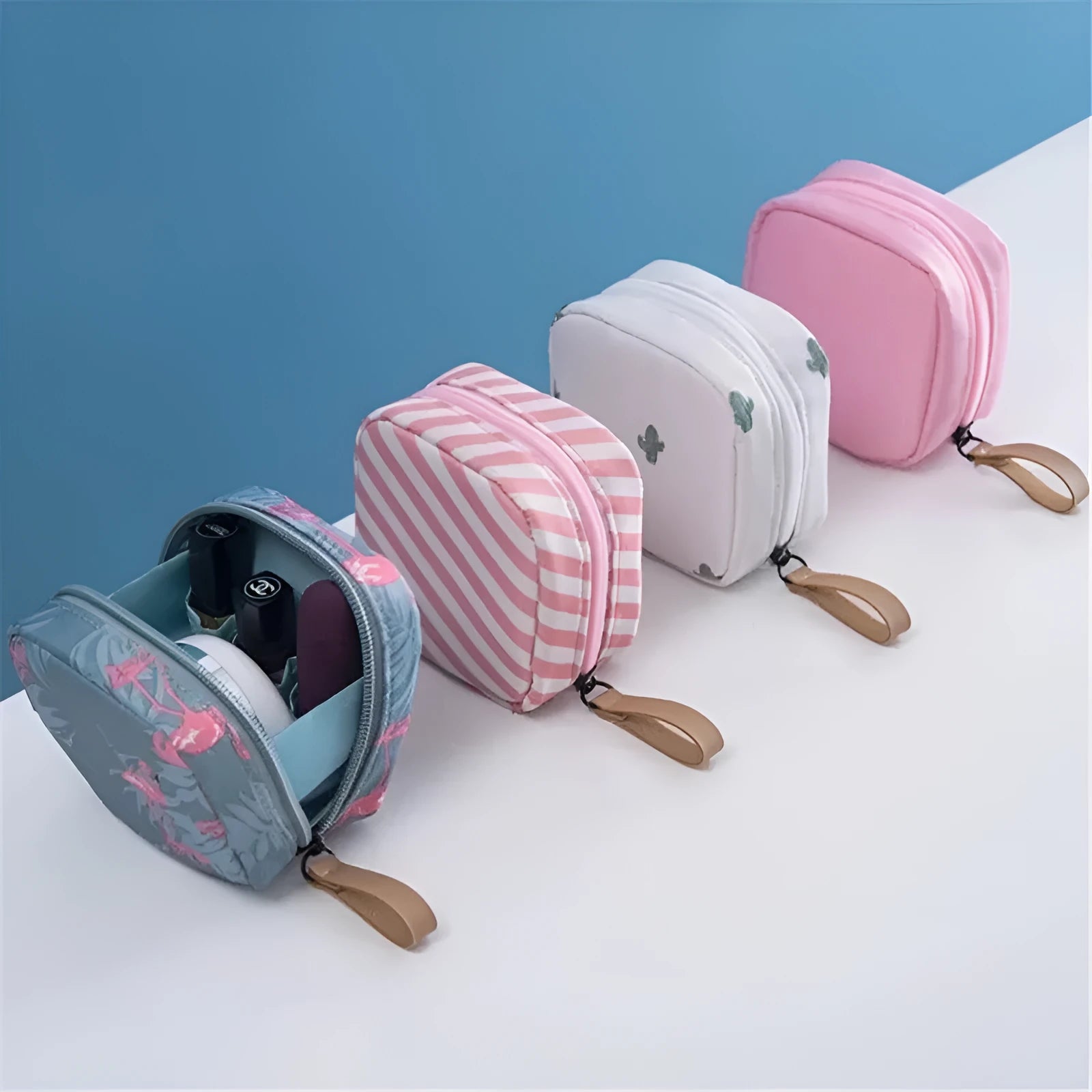 Cube shaped cloth makeup storage bag in blue, pink, white and white-pink colour options