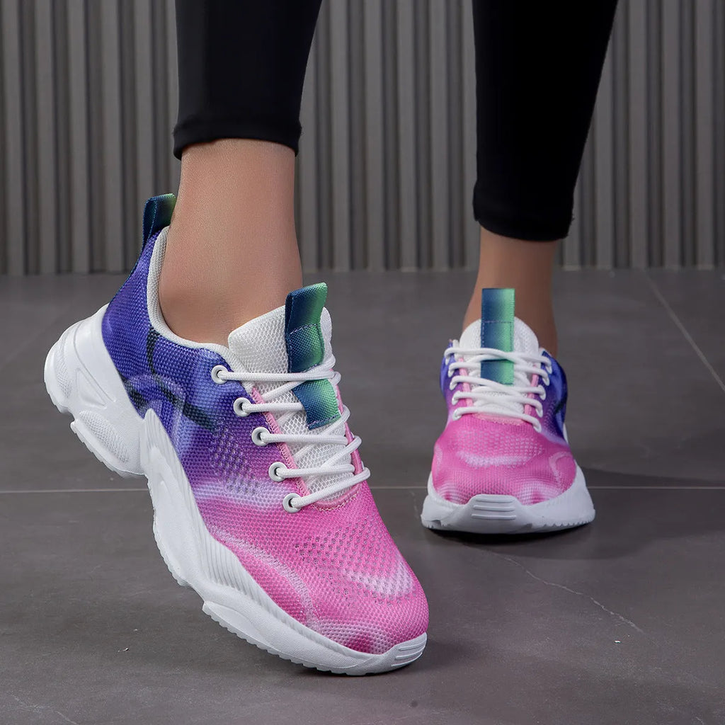 Casual flower sneakers in white blue with breathable Flyknit upper and flat MD sole