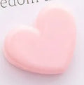 Pink love heart-shaped photo clip on white background, 3.2 cm size, lightweight decoration
