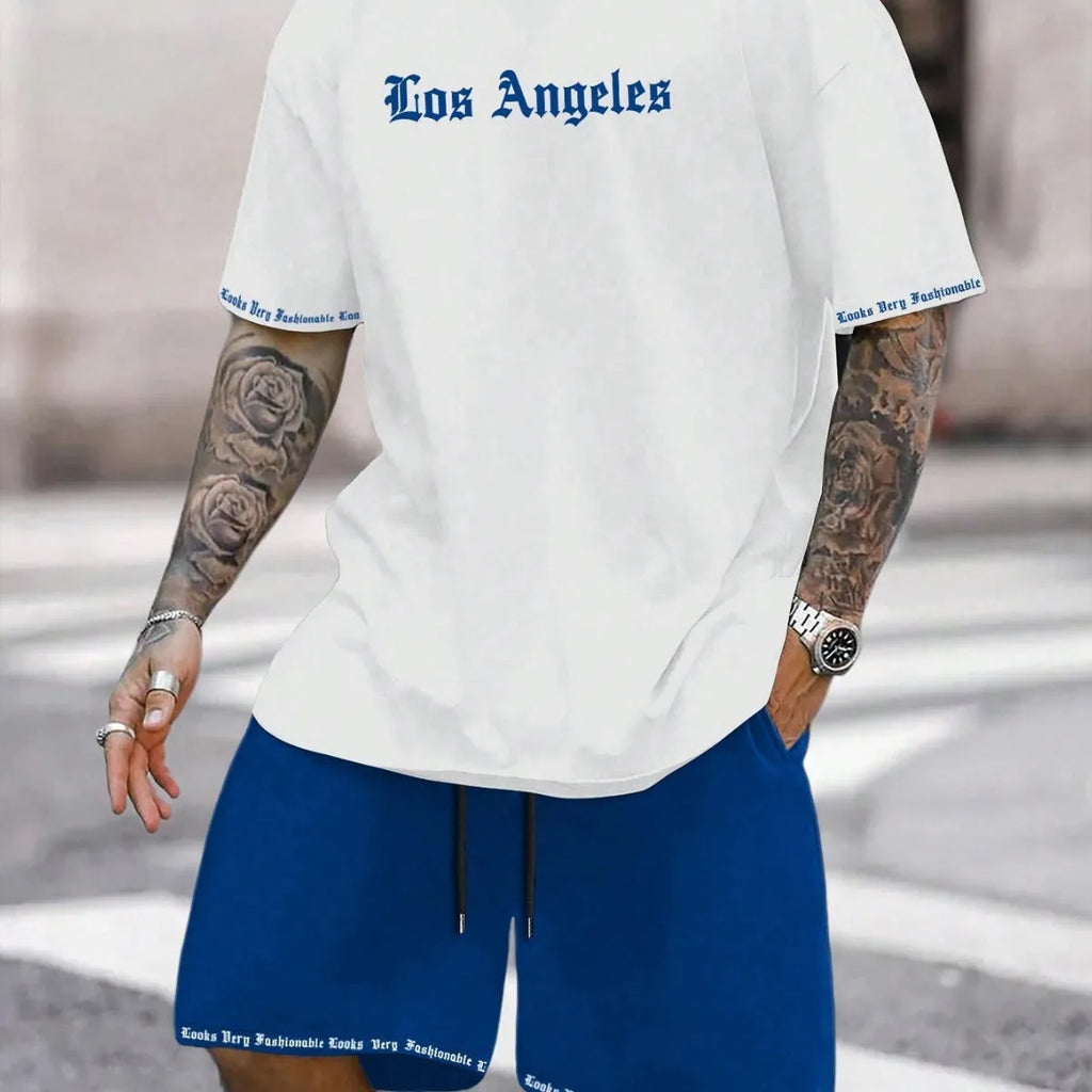 Sports style short-sleeved top and shorts suit in a quick-drying fabric on a mannequin.