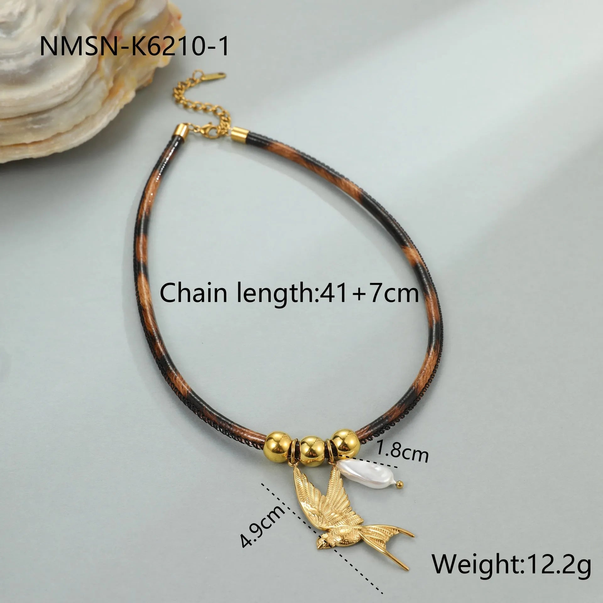 Women's stainless steel necklace with leopard print geometric pendant and gold electroplated finish