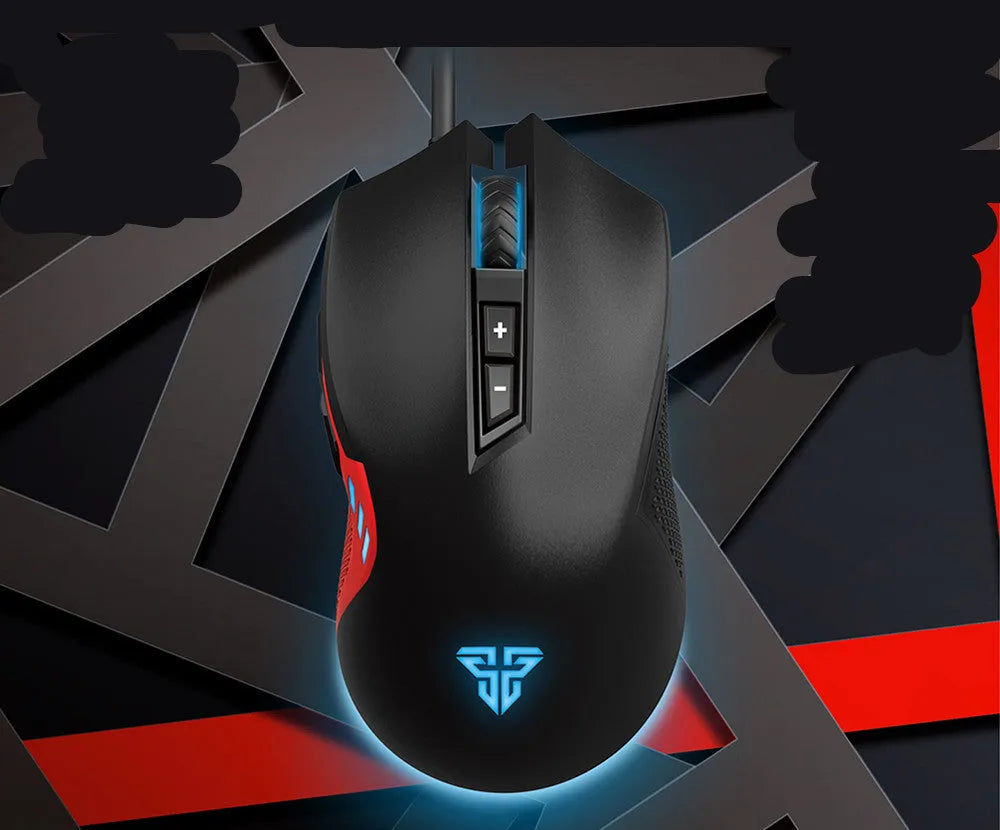 Black USB wired gaming mouse with 7 buttons and 4000 DPI optical sensor on a computer desk