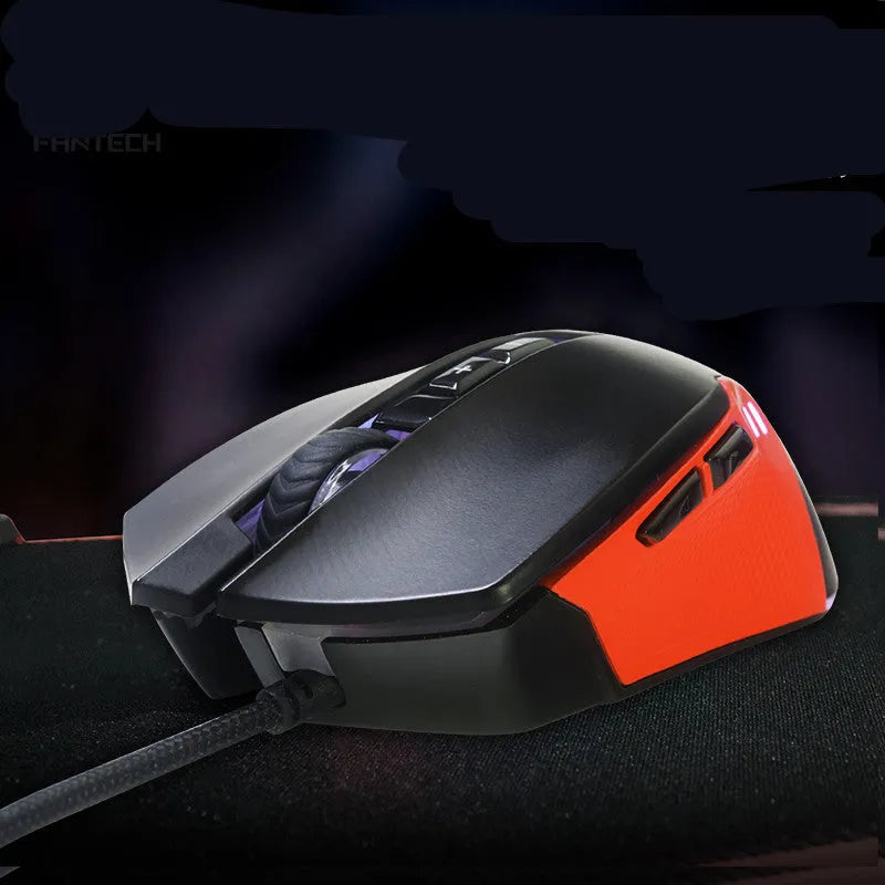 Black USB wired gaming mouse with 7 buttons and 4000 DPI optical sensor on a computer desk