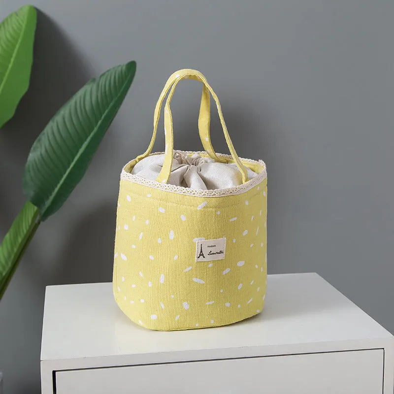 Portable thermal insulation lunch box bag with Oxford cloth construction in multiple colour patterns