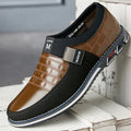 Men's black casual leather shoes with low upper, shown on a size chart background.