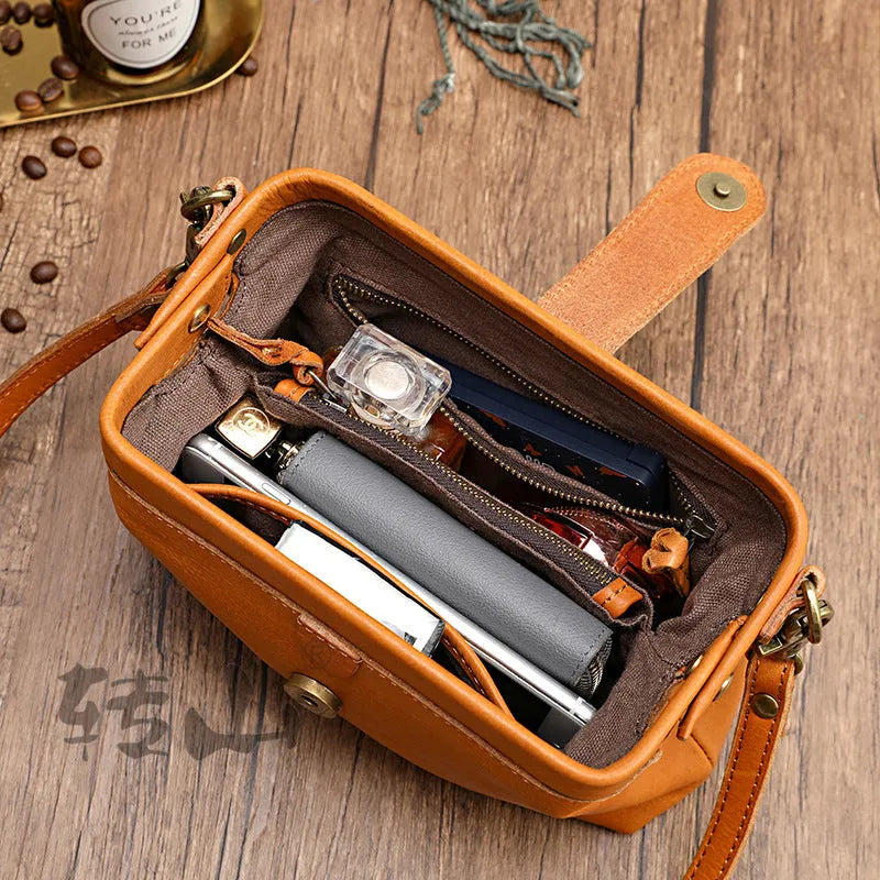Clementine purse pillow shape leather with single strap brown colour