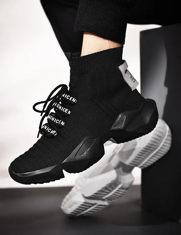 Men's black and white casual sports shoes with mesh lining in extended sizes