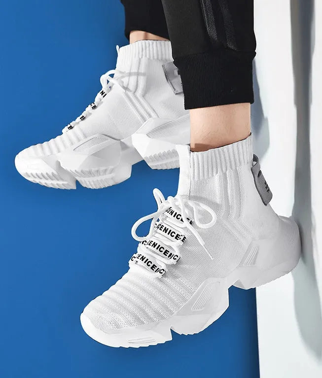 Men's black and white casual sports shoes with mesh lining in extended sizes