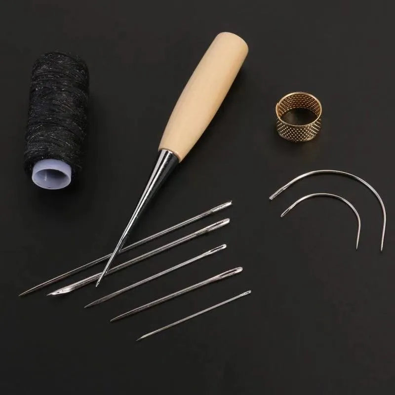 4-piece leather tool set with alloy steel tools in photo colour finish for DIY hand-stitching