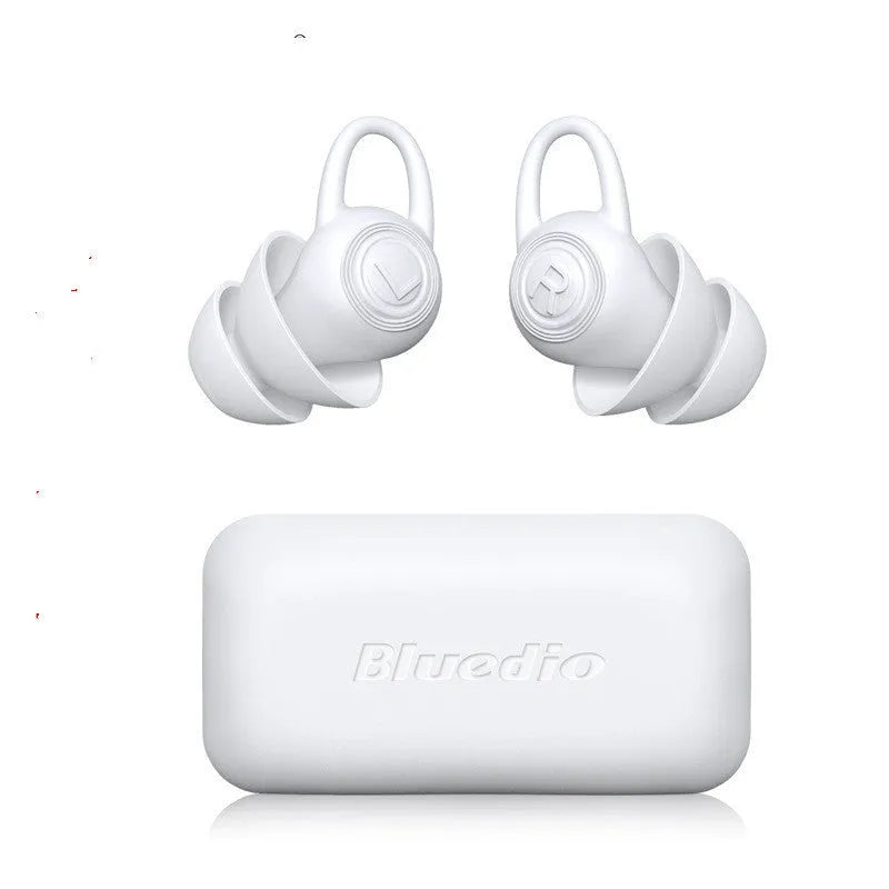 A single pair of white soft silicone ear plugs presented in clean, individual packaging.