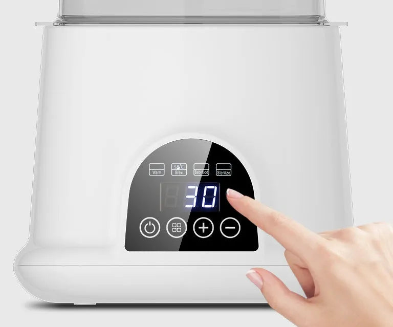 Automatic thermostat milk warmer in white with touch control and steam sterilisation function