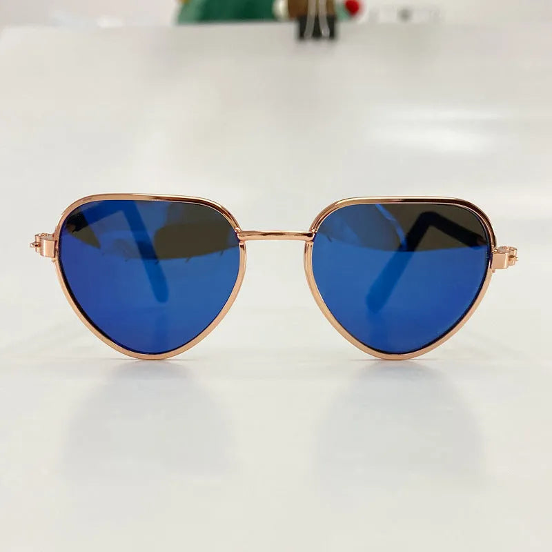 Creative fashion mini pet cat sunglasses with metal frame, spring temples, and round lenses in a colourful style