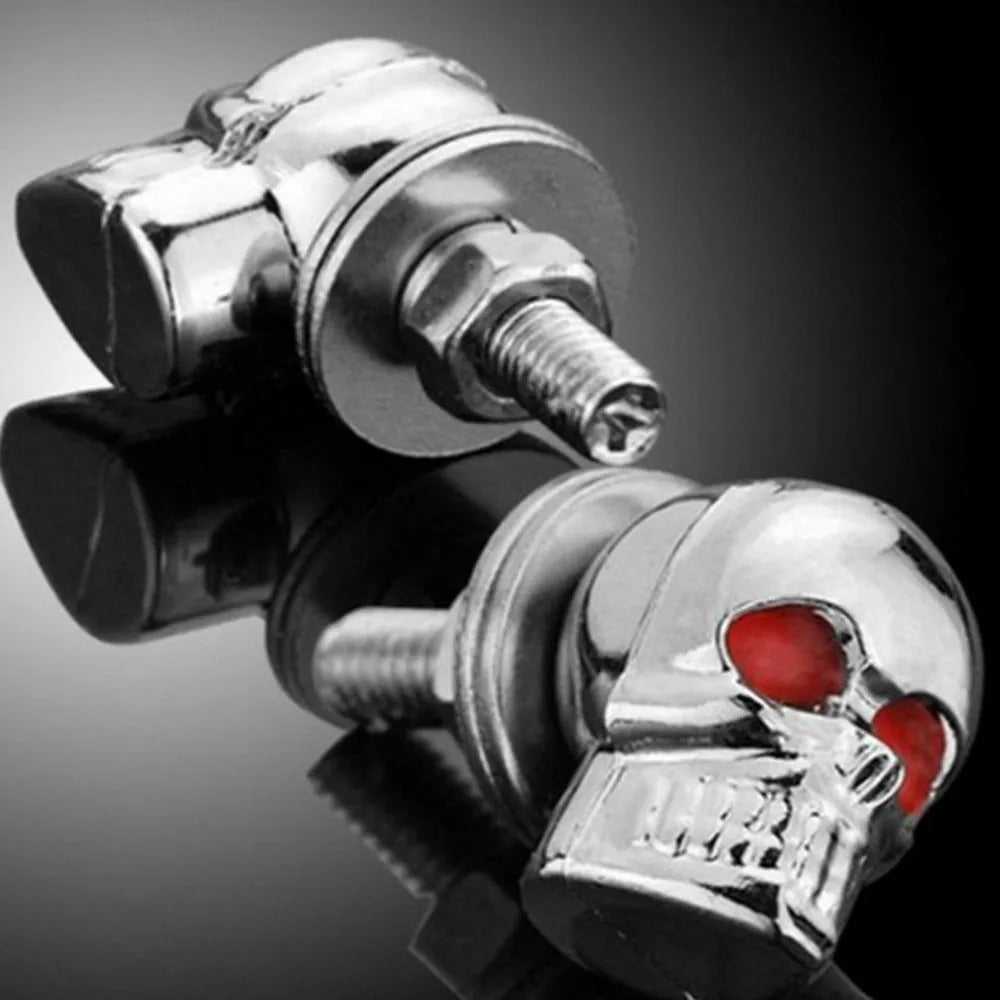 Pair of silver metal skull bolts for motorcycle fairings, 2.6 cm x 1.9 cm x 1.5 cm