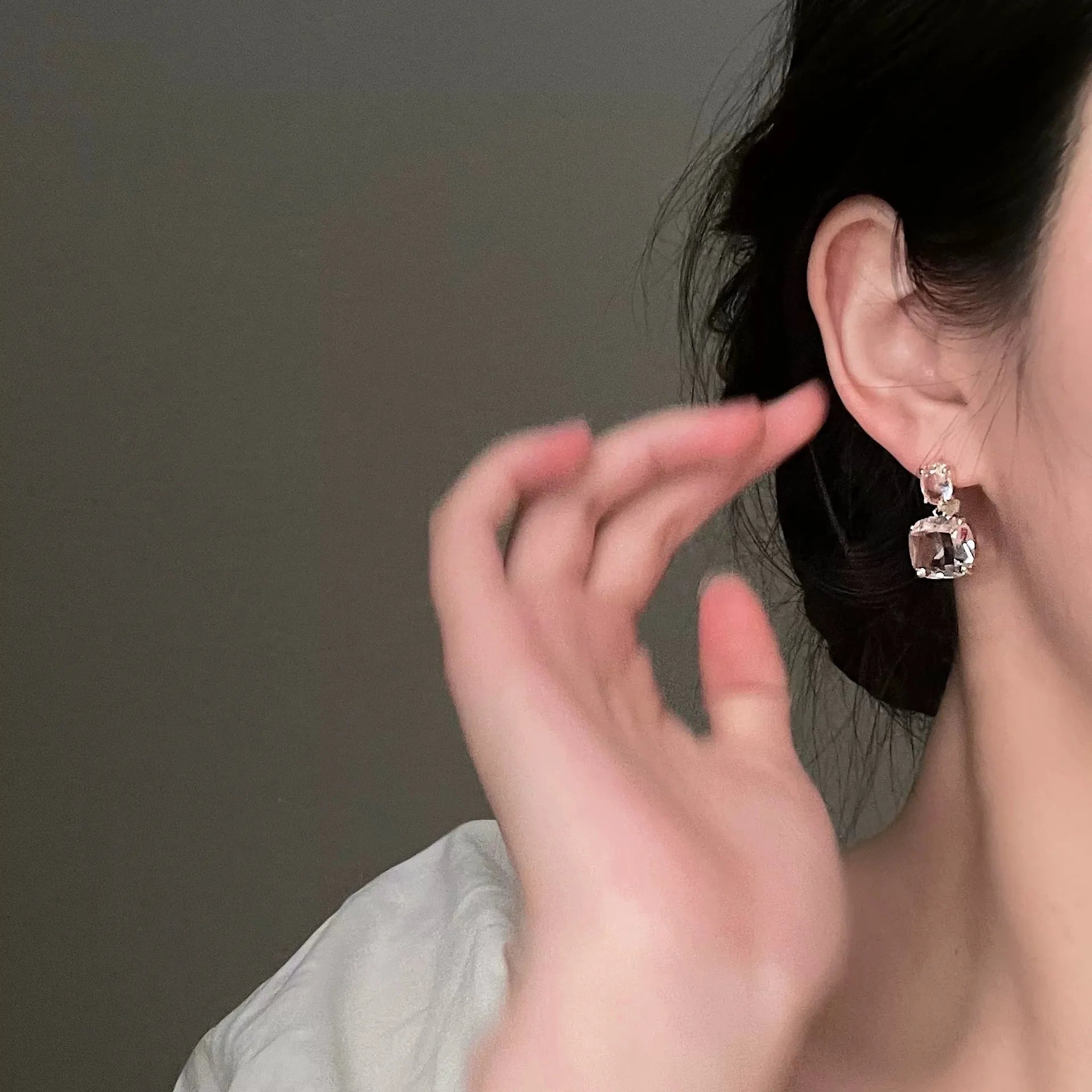 Copper retro geometric mosquito coil ear clip and 925 stud earrings with electroplated real gold finish, 1.2 x 2.2 cm pair