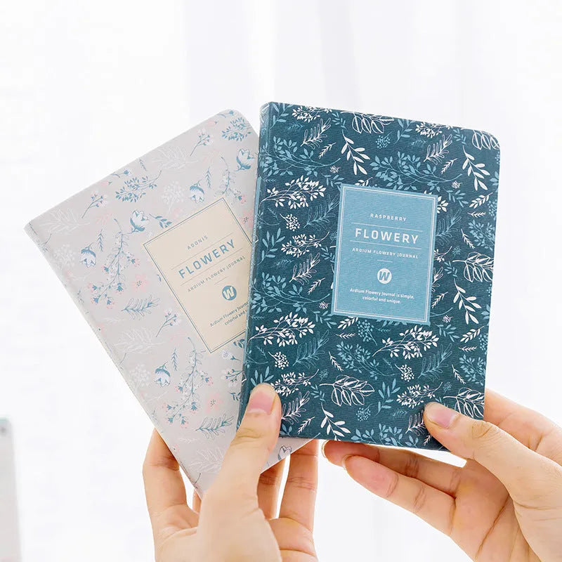 Pocket diary with high-grade artificial leather cover in green, 11cm x 14.5cm, 96 pages of 100gsm paper