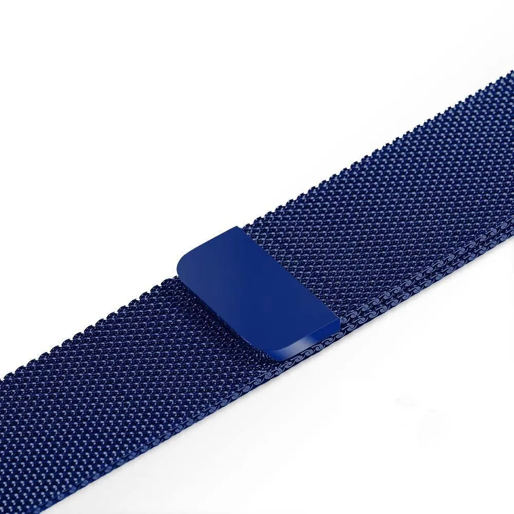 Stainless steel watch strap in silver colour for 38mm or 42mm watch cases.