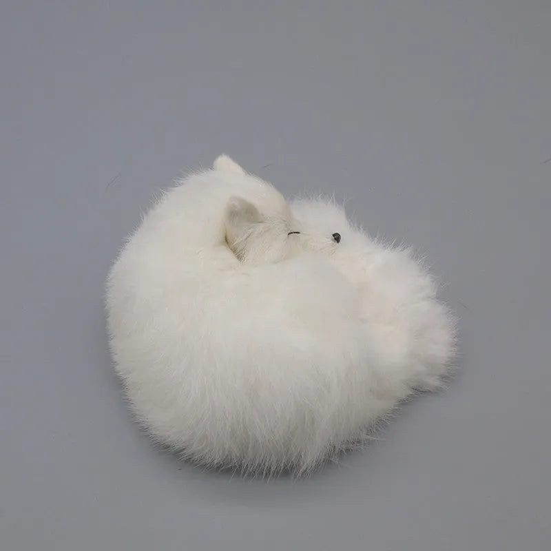 Artificial fox fur decorative handicraft in red, white, or yellow measuring 15cm × 9cm × 11cm