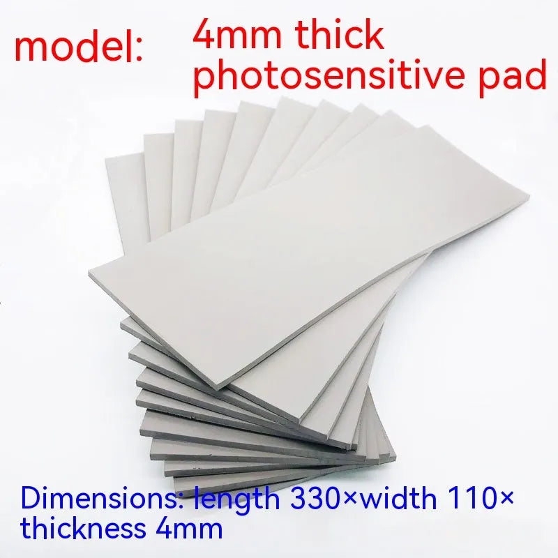 Black and grey plastic light-sensitive mat for photosensitive seal making in pottery, calligraphy and painting