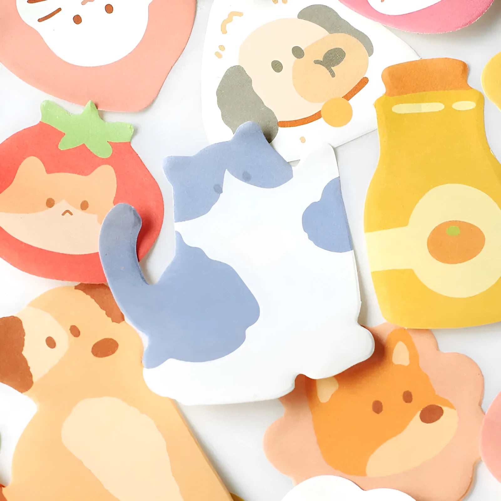 Small animal shaped sticky note set showing one of six cartoon cover designs, 90 pages.