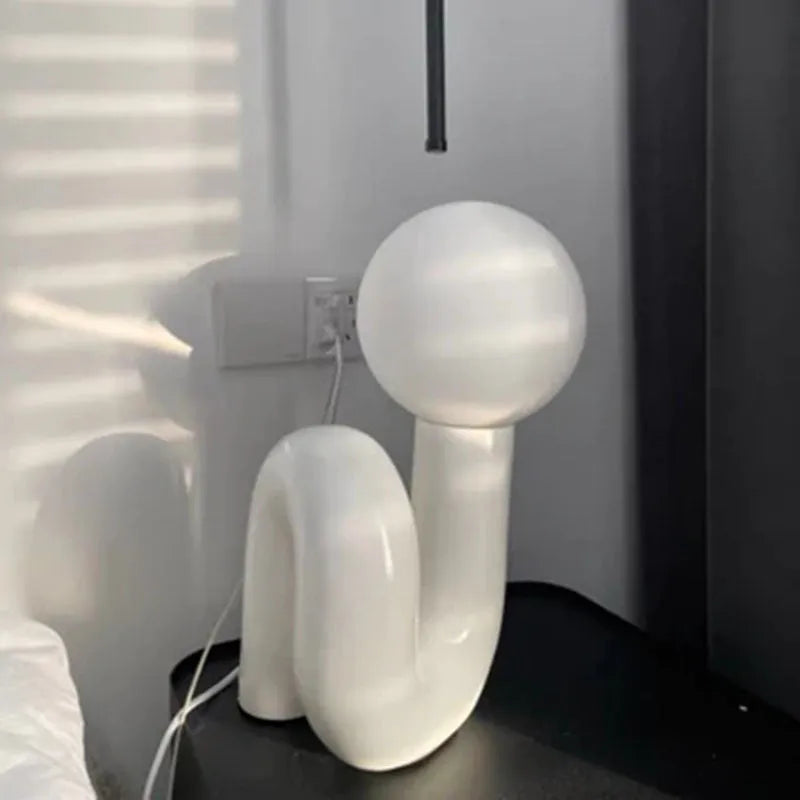 Modern resin bedside lamp in white with Nordic design for children bedroom 220V UK plug
