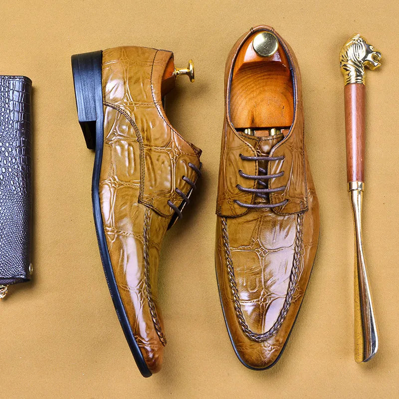 Men's black and brown British style leather shoes with alligator pattern and horse bit buckle
