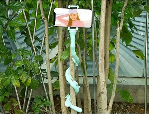 Flexible lazy bracket phone holder with suction cup mount in extended position