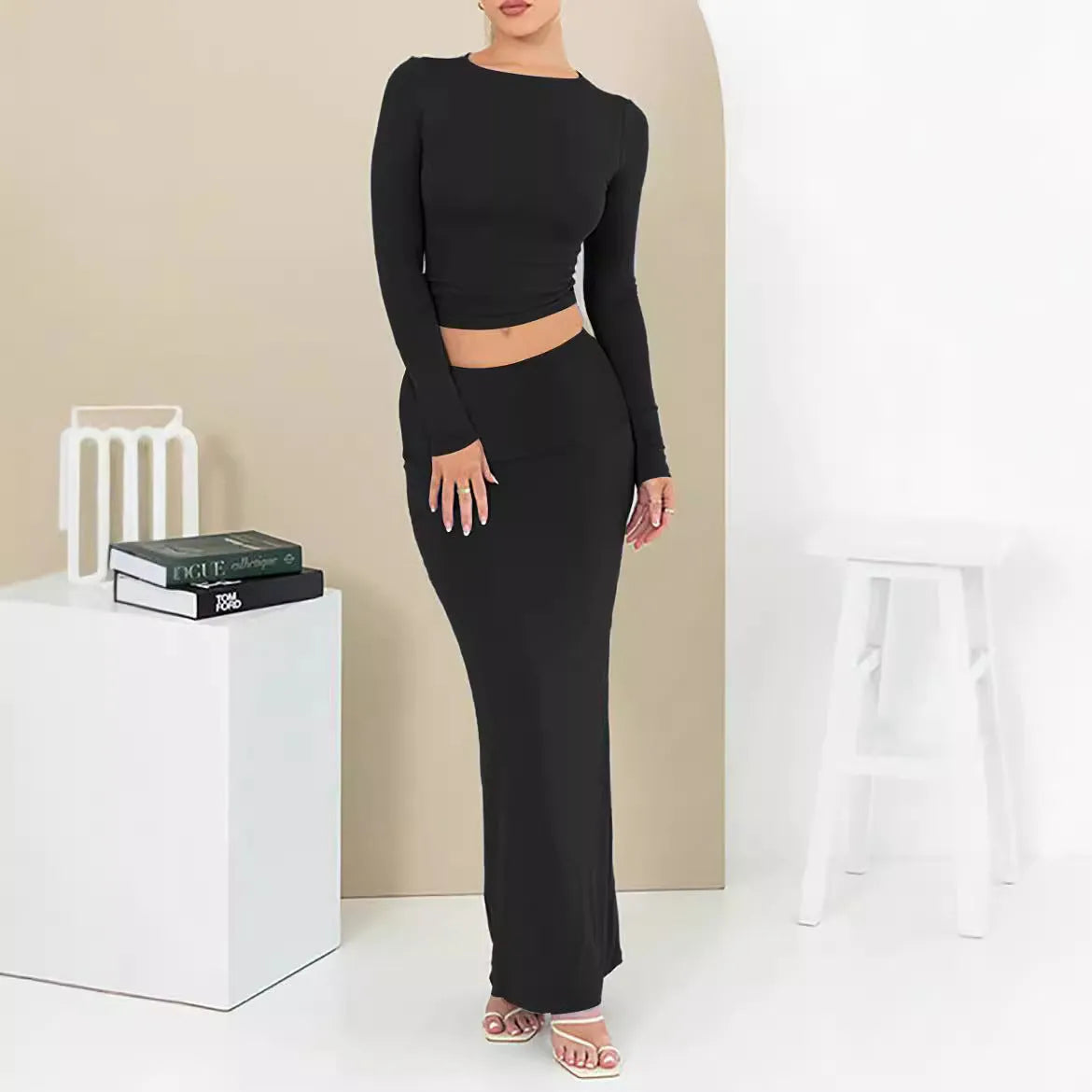 Women's polyester two-piece suit set with three-quarter sleeve top and long skirt in fresh sweet style