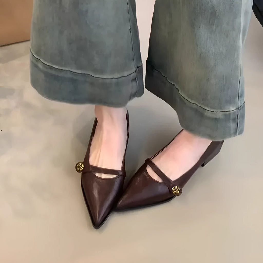 Women's retro low-cut high heels with chunky heel in black and brown, sizes 34-40
