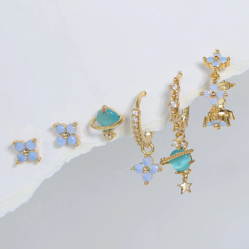Japanese Korean style sweet girl flower earrings with blue protein flower nail and zircon detailing