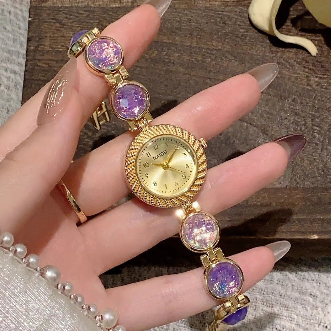 Women's quartz watch with 25mm round dial in zinc alloy case, six colour options