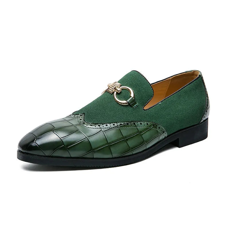 Men's black and green Korean-style business casual shoes with pointed toe design and sewing line detailing
